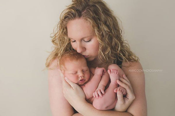 Newborn Photography Course by Amy Cook Photography + Videos!