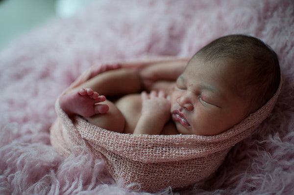 OVER 120 MINUTES! Newborn Editing [Video Collection] by Jessica Vaughn