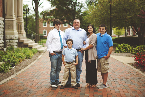 Pose Like the Pros: Family Portraits