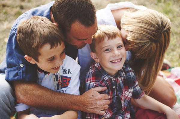 Pose Like the Pros: Family Portraits