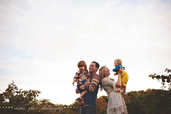 Pose Like the Pros: Family Portraits