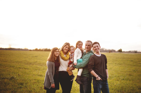 Pose Like the Pros: Family Portraits