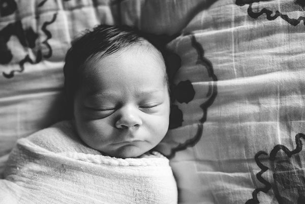 Mastering the Art of Lifestyle Newborn Photography