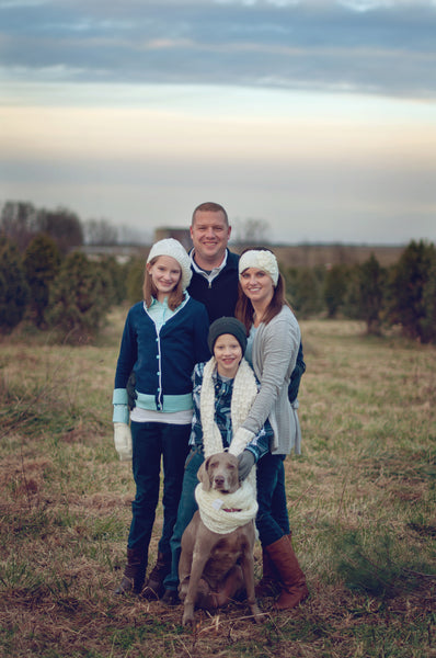 The Ultimate Mini Session Guide: Business, Posing & More!