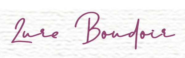 10 Unique Logos for Boudoir Photographers