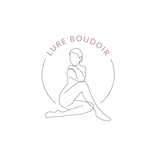 10 Unique Logos for Boudoir Photographers
