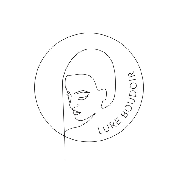 10 Unique Logos for Boudoir Photographers