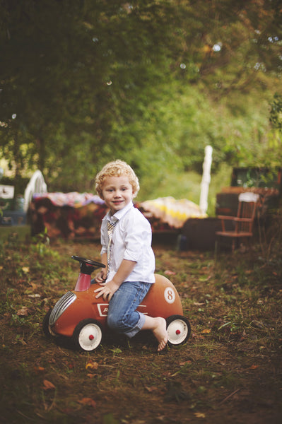 The Ultimate Mini Session Guide: Business, Posing & More!