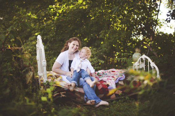 The Ultimate Mini Session Guide: Business, Posing & More!