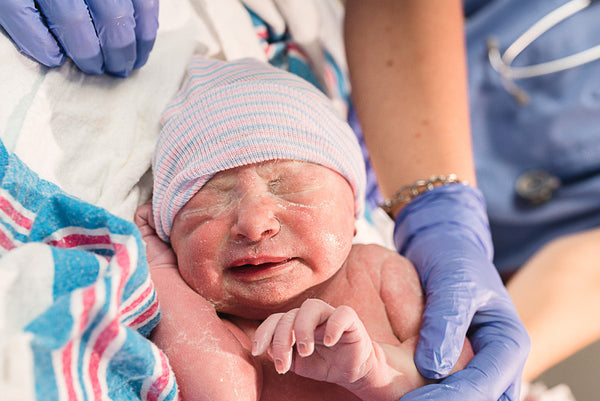 Birth Photography and Fresh 48 Workshop by celebrity birth photographer Heather Mohr.