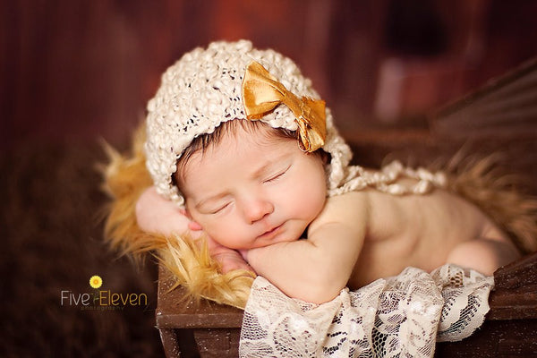 A Guide To Natural Light Newborn Sessions