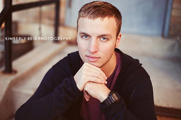 Posing Basics for Newborn, Senior Boy, Family, & Maternity Sessions